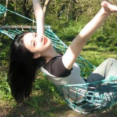 女帝还是小可怜，被我收养